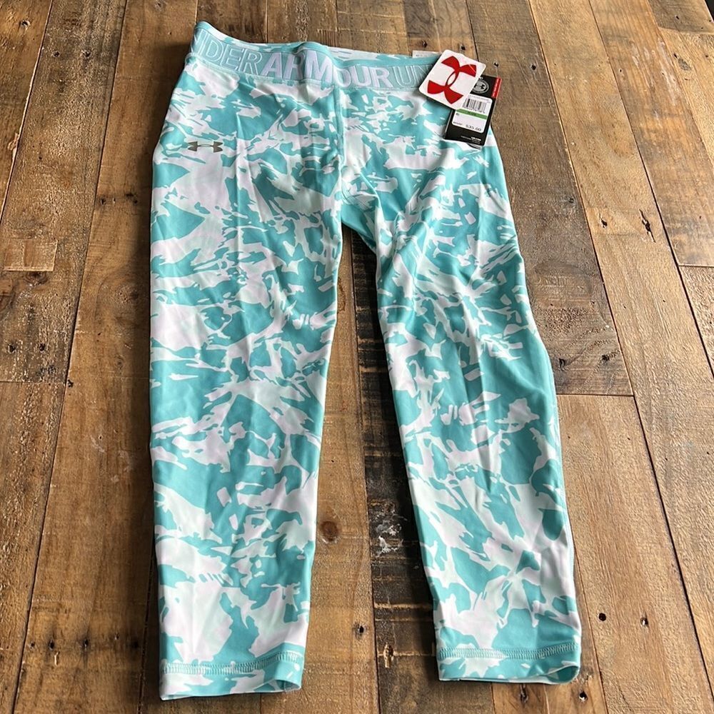 NWT YOUTH LARGE HEAT GEAR FITTED